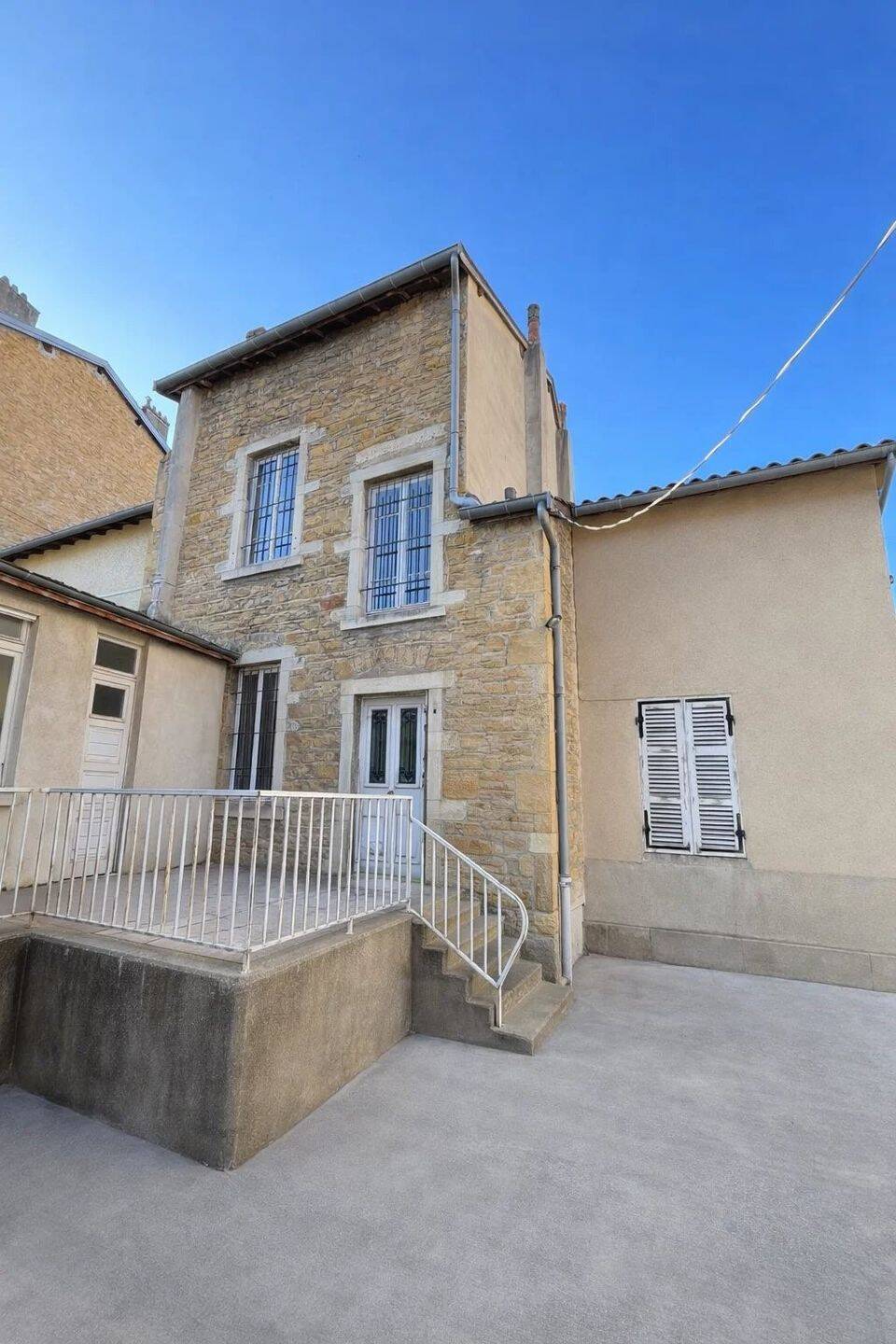 Maison à vendre, 26m², VILLEFRANCHE SUR SAONE