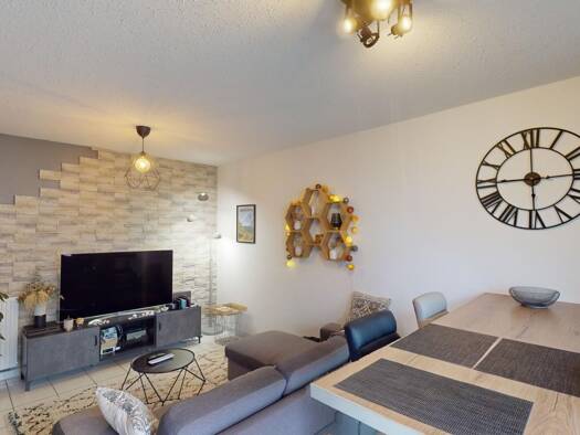 Appartement à louer 595 € 1 pièce 42,3 m² Quatre Saisons Centre Onet-le-Château 12850