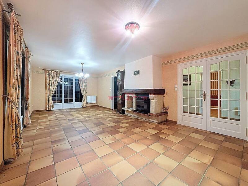 Maison à vendre, 146m², LA NEUVILLE AU PONT