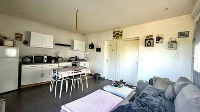 Immeuble à vendre 233 500 € 115 m² Trignac 44570
