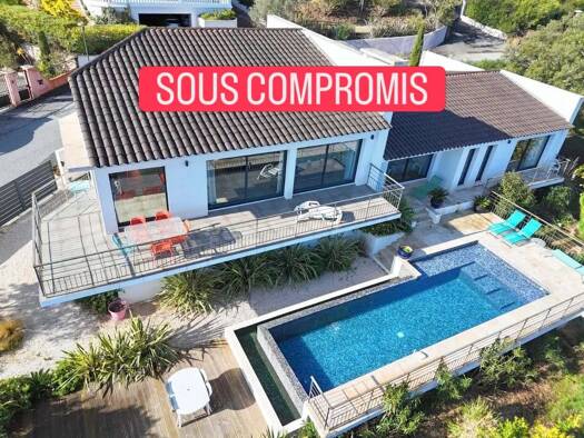 Maison à vendre - Première occupation 1 290 000 € 5 pièces 4 chambres 180 m² 1 586 m² de terrain Les Adrets-de-l'Estérel 83600