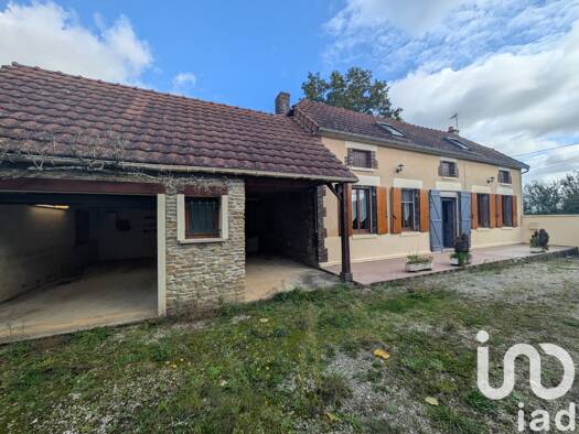 Maison à vendre 99 500 € 4 pièces 2 chambres 95 m² 3 080 m² de terrain Prusy 10210