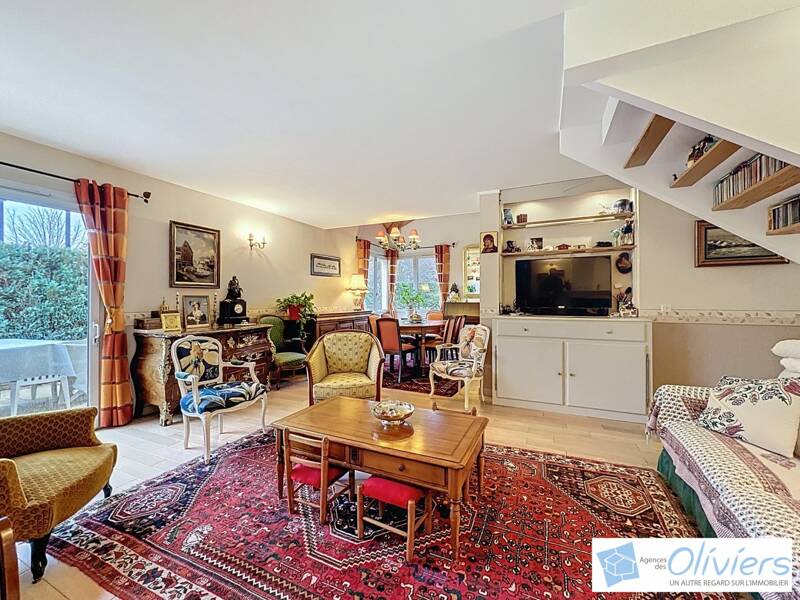 Maison à vendre, 131m², VOISINS LE BRETONNEUX