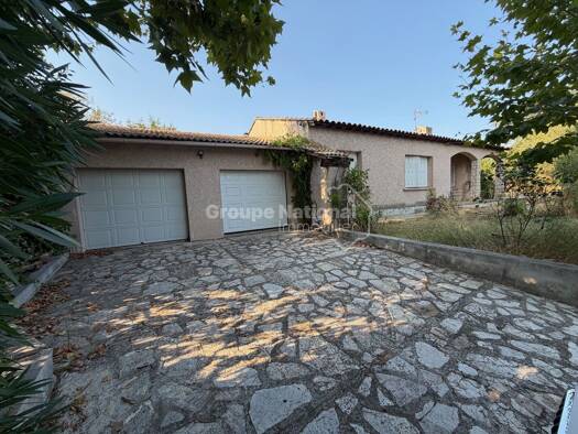 Maison de plain-pied à vendre 330 000 € 5 pièces 3 chambres 113,14 m² 1 043 m² de terrain Clarensac 30870