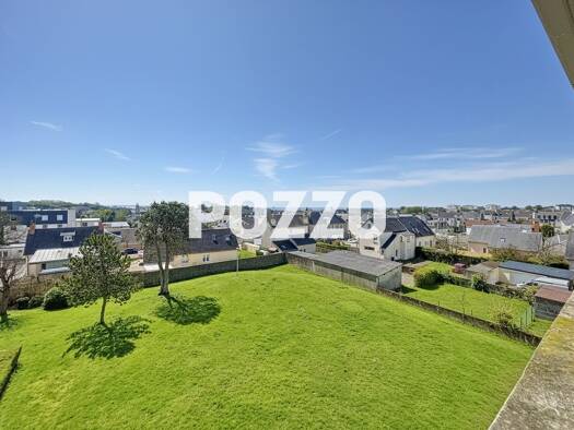 Appartement à vendre 144 500 € 4 pièces 3 chambres 73 m² Étage 3/3 Agora Granville 50400