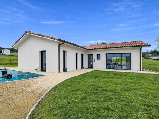 Maison de plain-pied à vendre 345 000 € 4 pièces 4 chambres 150 m² 1 180 m² de terrain Castelnau-sur-Gupie 47180