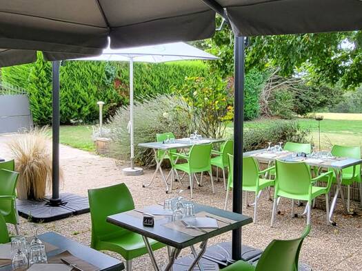 Local commercial à vendre 432 000 € 259 m² de surface de vente Chamboret 87140
