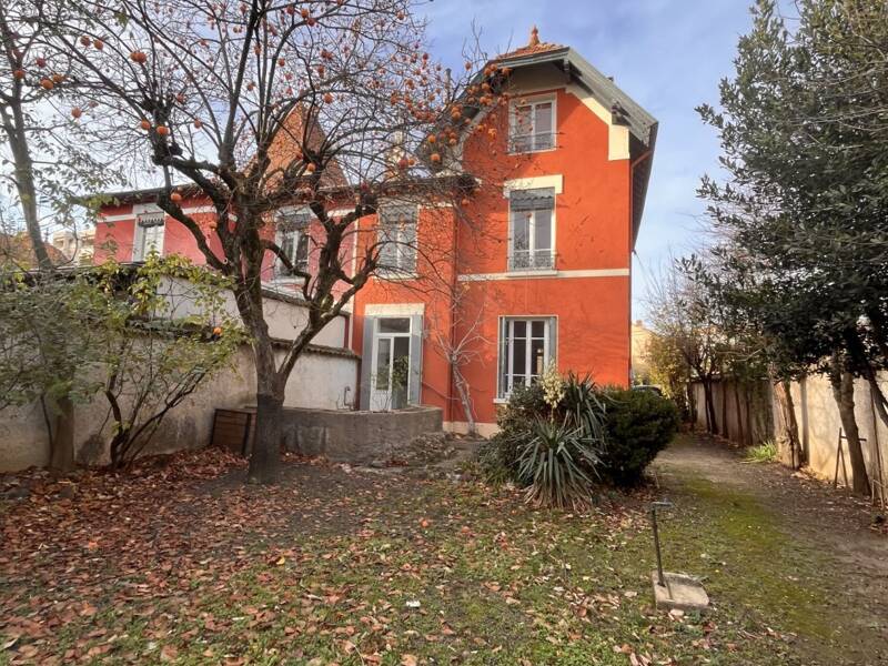 Maison à louer, 166m², LYON 3E