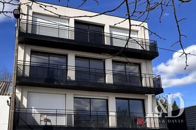 Appartement à vendre 244 000 € 4 pièces 3 chambres 129,4 m² Dernier étage, Étage 3/3 Keralan-Zone Industrielle du Bois Noir Landerneau 29800