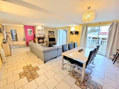 Maison à vendre 186 000 € 6 pièces 4 chambres 209 m² Longnes 72540