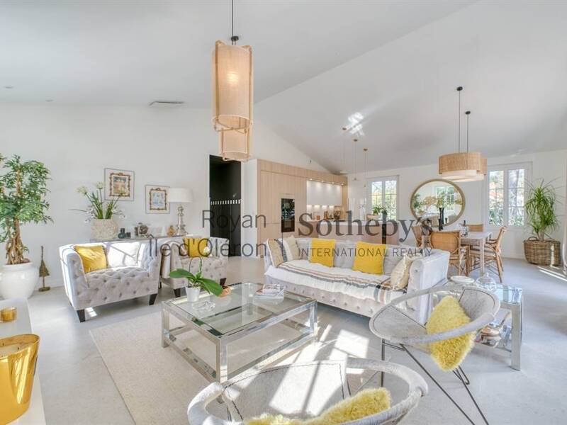 Maison à vendre, 261m², SAINT GEORGES DE DIDONNE