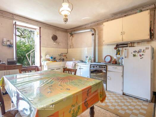 Maison à vendre 285 000 € 5 pièces 2 chambres 252 m² 876 m² de terrain Gilly-sur-Isère 73200
