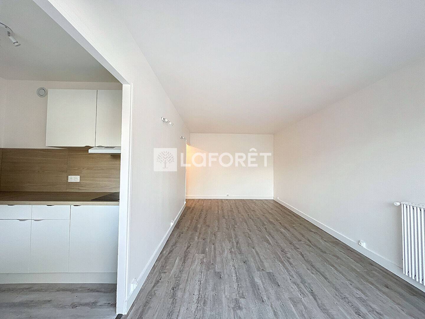 Maison à louer, 31m², COURBEVOIE