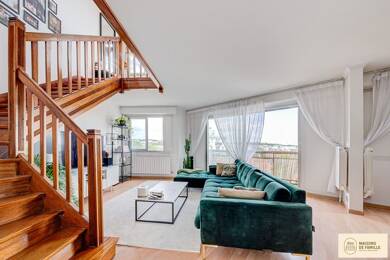 Duplex à vendre 329 000 € 5 pièces 3 chambres 95 m² Dernier étage, Étage 5/5 Mermoz Villemomble 93250