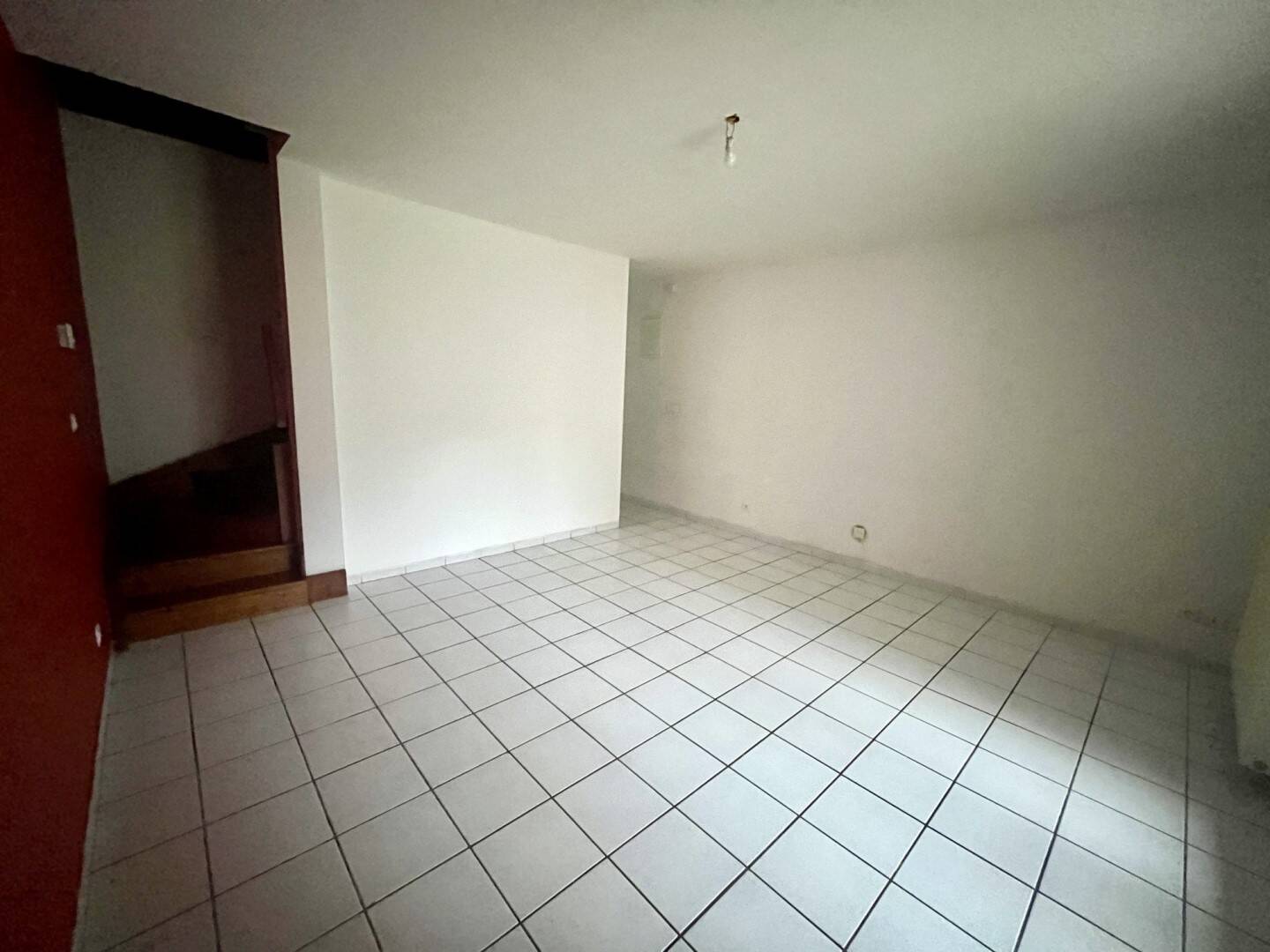 Maison à vendre, 106m², SAINT ETIENNE DES OULLIERES
