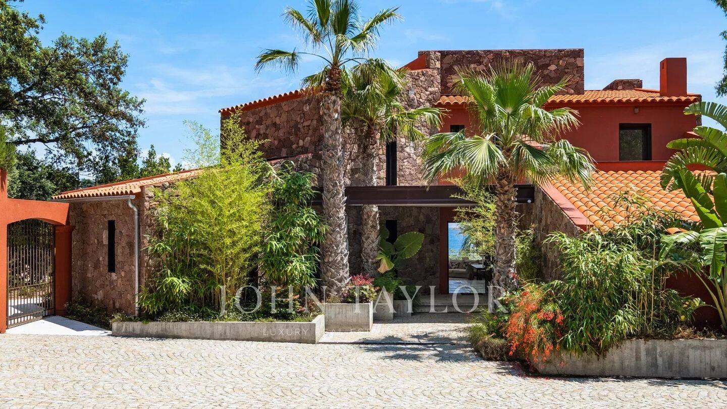 Maison à vendre, 420m², THEOULE SUR MER