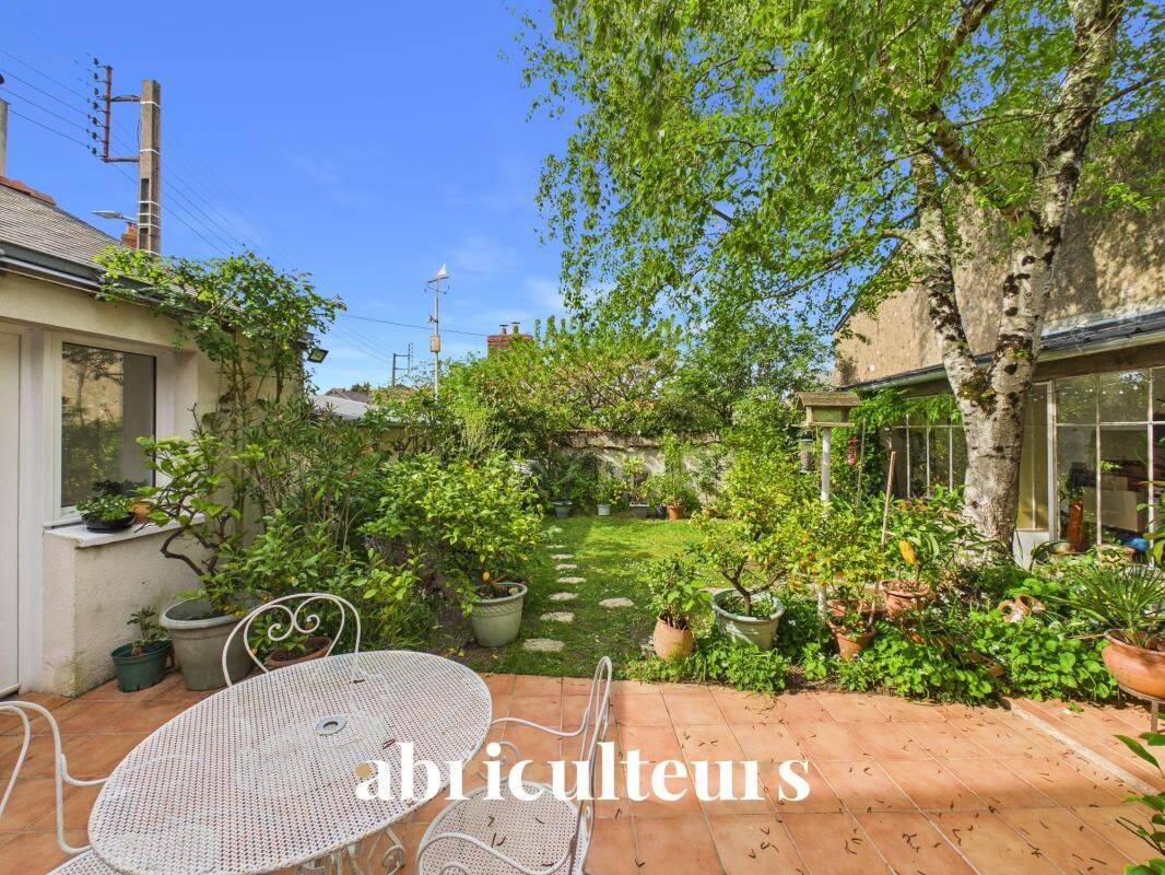 Maison familliale - 5 chambres et 1 bureau -Jardin arboré - Gara — 15