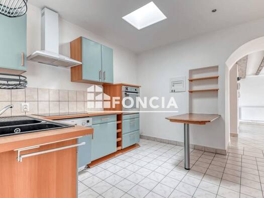 Duplex à vendre 169 500 € 5 pièces 4 chambres 131,8 m² Étage 2/3 Le Grand Vivier-Le Garet-Pontbichet-Troussier Villefranche-sur-Saône 69400
