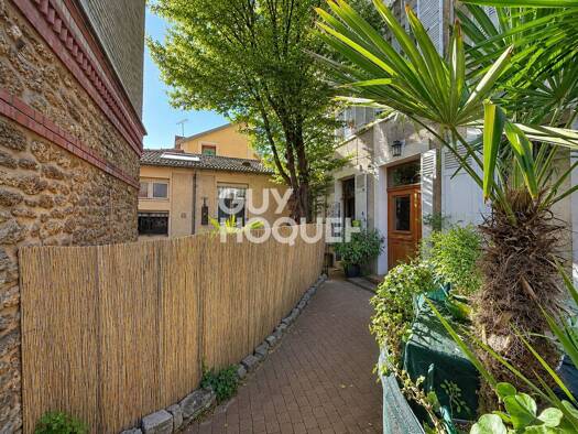 Appartement à vendre 230 000 € 2 pièces 1 chambre 42,1 m² RDC/3 Agent Sarre-Centre-Les Vallées-La Garenne Colombes 92700