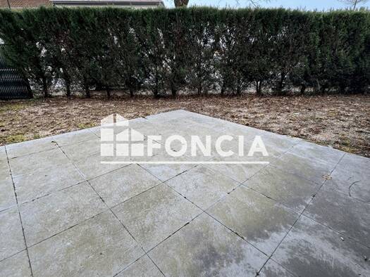 Appartement à louer 665 € 1 pièce 29,4 m² RDC/2 Douvaine 74140