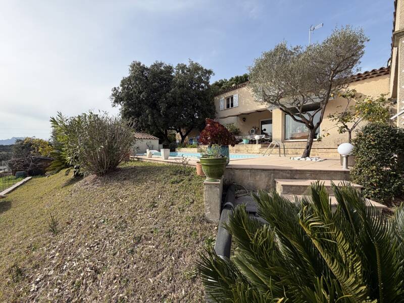Maison à vendre, 134m², PUGET SUR ARGENS