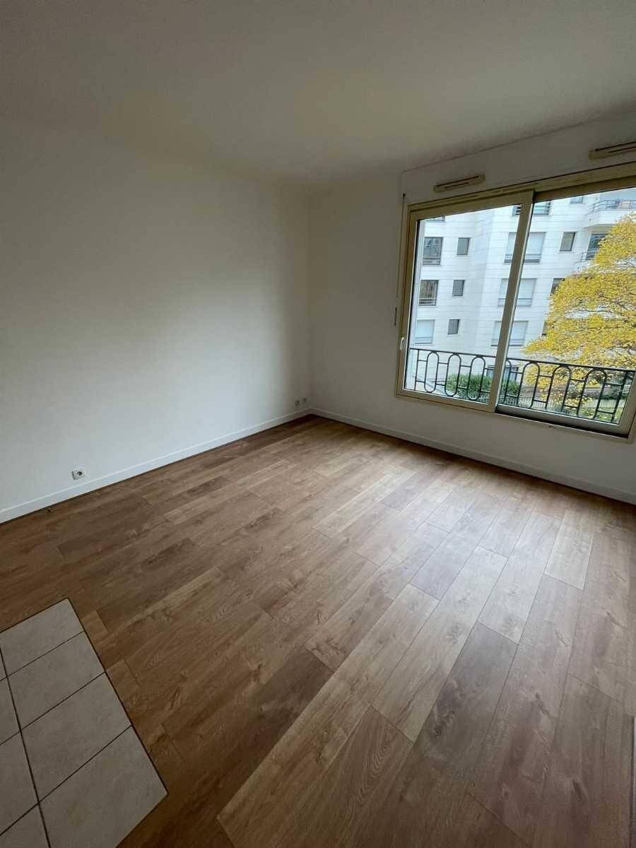Maison à louer, 21m², LEVALLOIS PERRET