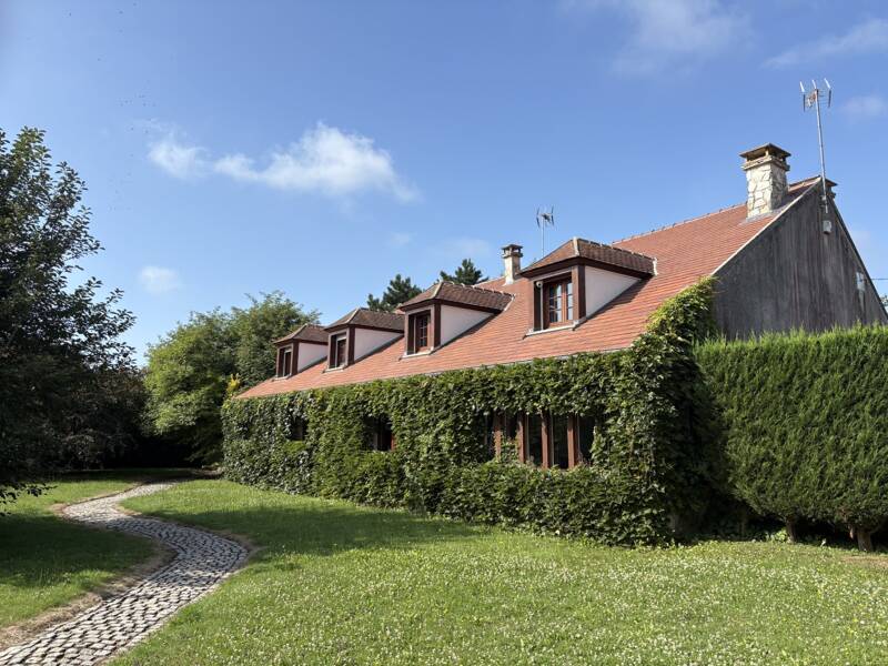 Maison à vendre, 260m², NANTEUIL LE HAUDOUIN