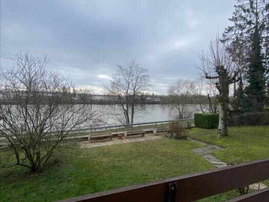 Appartement à louer 800 € 2 pièces 1 chambre 45,3 m² 1er étage Dole 39100