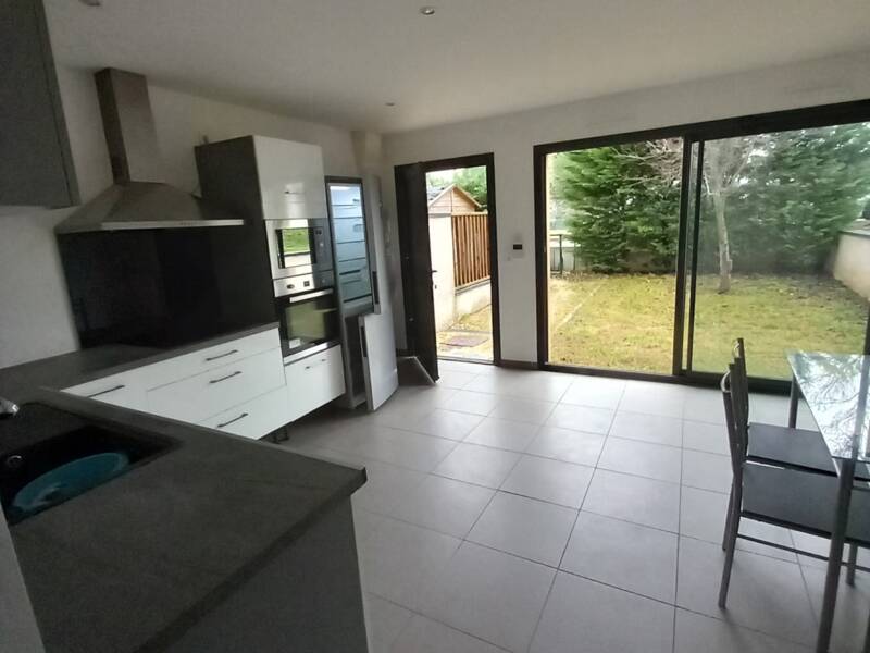 Maison à louer, 35m², LUZINAY