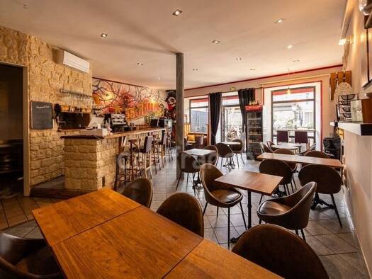 Restaurant à vendre Fonds de commerce 195 000 € 122 m² d'espace de restauration Lalevade-d'Ardèche 07380