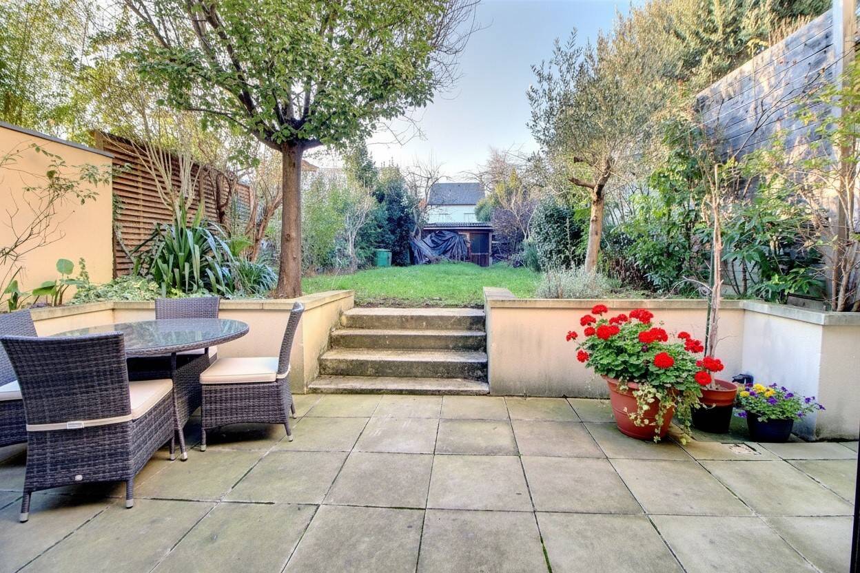Maison à vendre, 160m², SURESNES