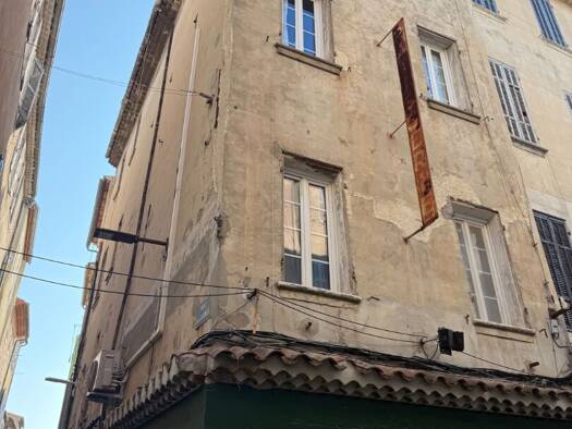 Maison à vendre 500 000 € 6 pièces 4 chambres 140 m² Centre Ville La Ciotat 13600
