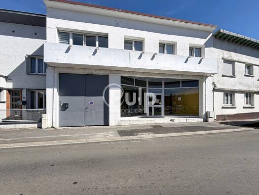 Immeuble à vendre 254 400 € 367 m² Frévent 62270