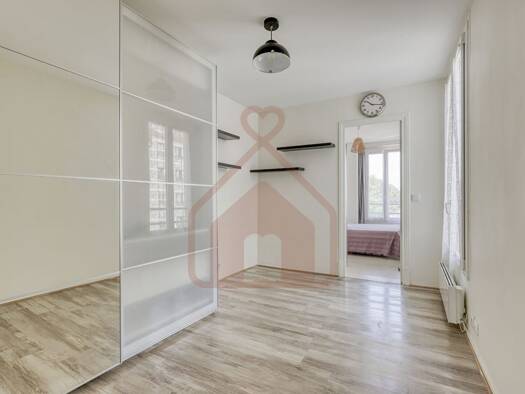 Appartement à vendre 235 000 € 3 pièces 2 chambres 45,4 m² Étage 3/4 Ivry Port Centre Ivry-sur-Seine 94200