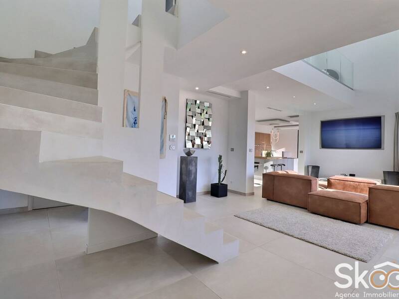 Maison à vendre, 154m², PIGNAN