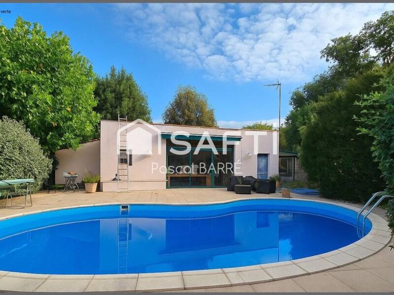 Maison à vendre, 240m², LE GIROUARD