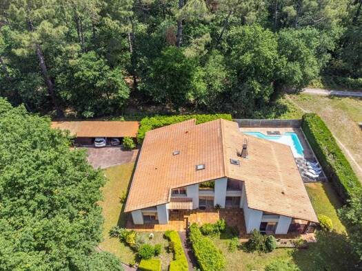Maison à vendre 530 000 € 7 pièces 5 chambres 265 m² 1 797 m² de terrain Mano Cestas 33610