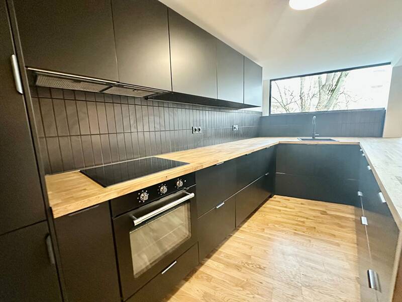 Maison à louer, 141m², PARIS 14E