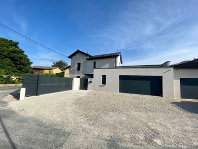 Maison à vendre 549 000 € 5 pièces 4 chambres 178 m² 607 m² de terrain Beynost 01700