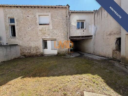 Duplex à vendre 127 000 € 3 pièces 2 chambres 67,5 m² Étage 1/2 Milhaud 30540