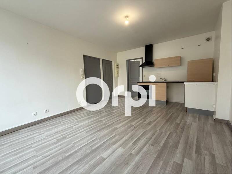 Maison à louer, 34m², SURGERES