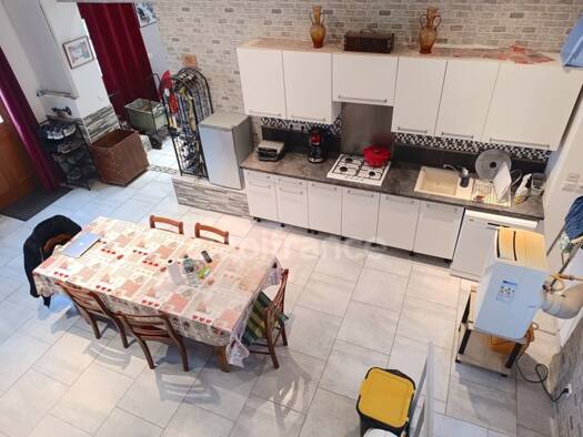 Maison à vendre 235 000 € 8 pièces 5 chambres 175 m² 1 241 m² de terrain Cornant 89500