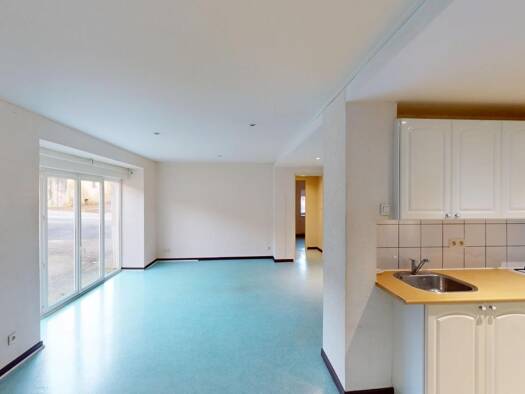 Appartement à louer 575 € 3 pièces 2 chambres 63,5 m² RDC/2 Bavans 25550