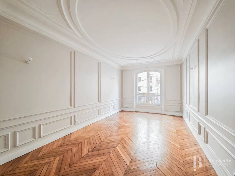 Maison à louer, 260m², PARIS 16E