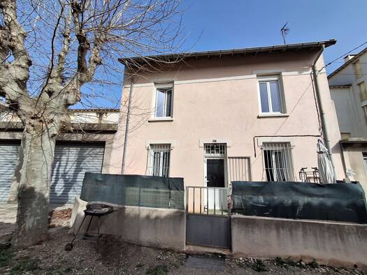 Maison à louer 740 € 3 pièces 2 chambres 61 m² Centre Ville Le Pontet 84130
