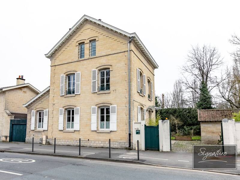 Maison à vendre, 140m², CHANTILLY