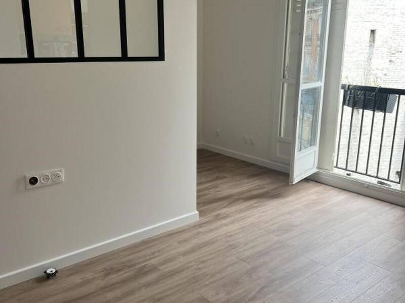 Maison à louer, 39m², PARIS 18E