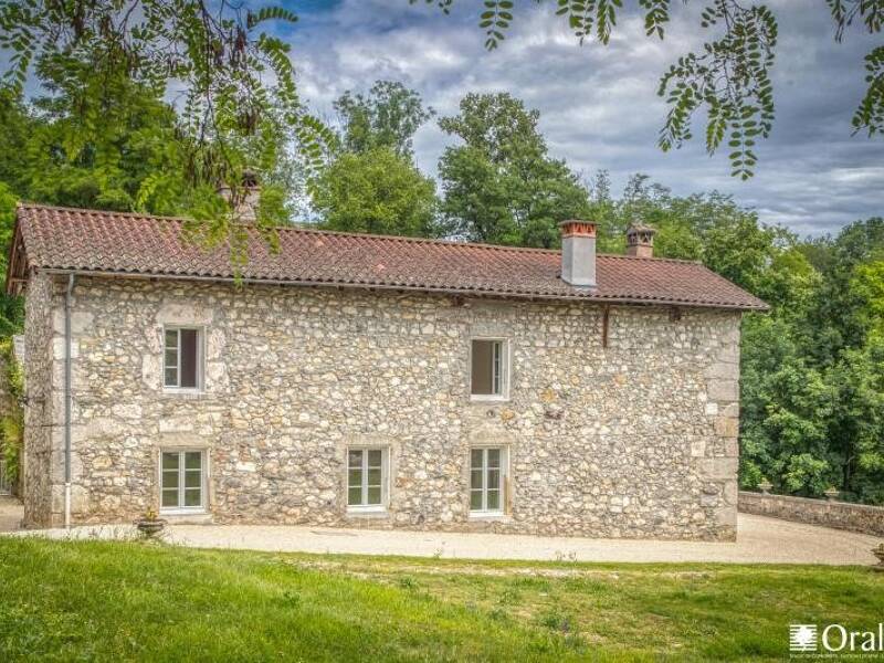 Maison à louer, 131m², SAINT VINCENT DE MERCUZE