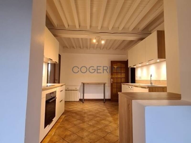 Maison à louer, 134m², MESSIMY SUR SAONE