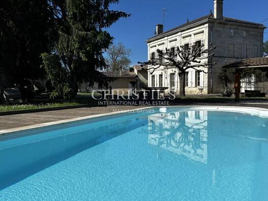 Vignoble à vendre 851 000 € 220 m² 7 300 m² de terrain Saint-Magne-de-Castillon 33350